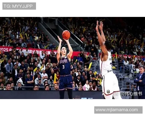 2012年CBA季后赛广东队与山东队激战回顾与精彩瞬间分析