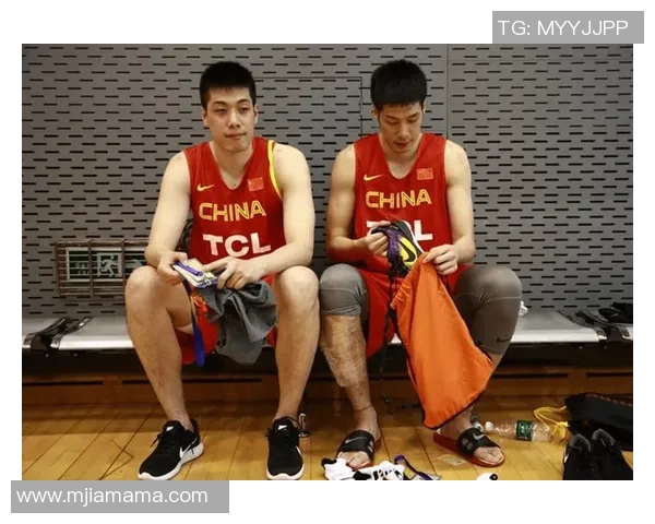 任骏飞领衔球队奋勇拼搏助力篮球梦想再创辉煌成就 任骏飞领衔球队奋勇拼搏助力篮球梦想再创辉煌成就