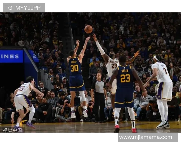 勇士与奇才对决分析谁在NBA赛场上更具实力与潜力 勇士与奇才对决分析谁在NBA赛场上更具实力与潜力