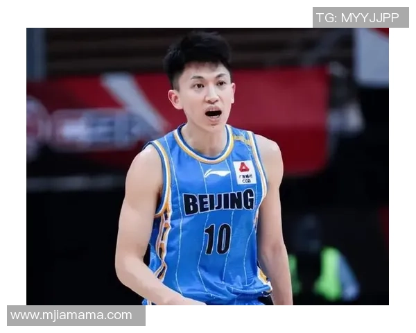 刘晓宇的篮球之路:从青涩少年到职业球员的成长历程与挑战 刘晓宇的篮球之路:从青涩少年到职业球员的成长历程与挑战