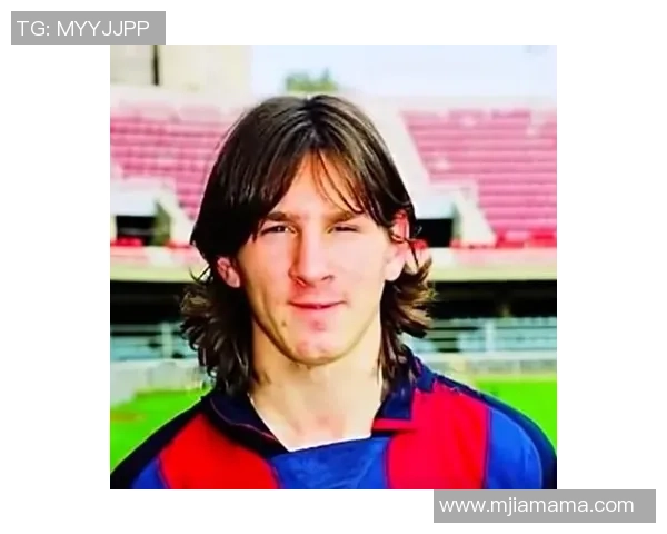 卢卡库的逆袭之路：从青涩小将到世界顶级前锋的成长故事