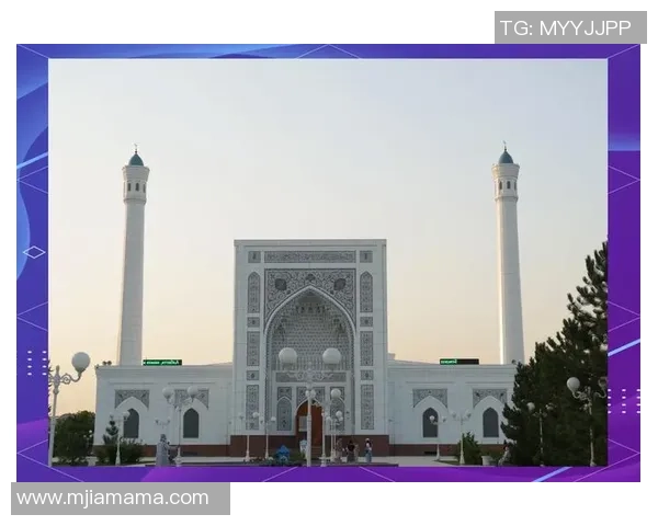 塔什干火车与爱都哈尼的奇妙旅程探索与文化碰撞 塔什干火车与爱都哈尼的奇妙旅程探索与文化碰撞